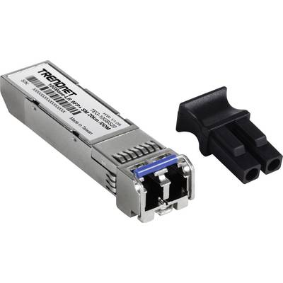 Un module SFP de TRENDnet, modèle TEG-MGBS10, utilisé pour les connexions à fibre optique, à côté d'un connecteur en plastique noir.