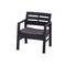 Chaise de jardin noire avec dossier droit et accoudoirs, coussin d'assise gris rembourré. Adaptée aux espaces extérieurs.