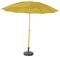 Un parasol jaune à base ronde est ouvert. Idéal pour une utilisation extérieure afin de se protéger du soleil.
