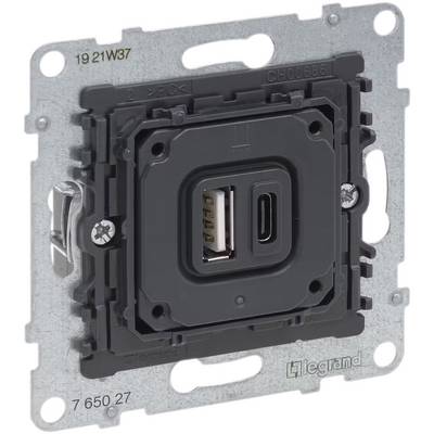 Module chargeur USB Legrand avec un port USB-A et un port USB-C, préparé sur un support métallique pour montage mural.