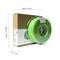Bobine de filament d'imprimante 3D en vert, avec son emballage à côté. Dimensions : 250 x 230 x 67 mm. Matériau : ABS.