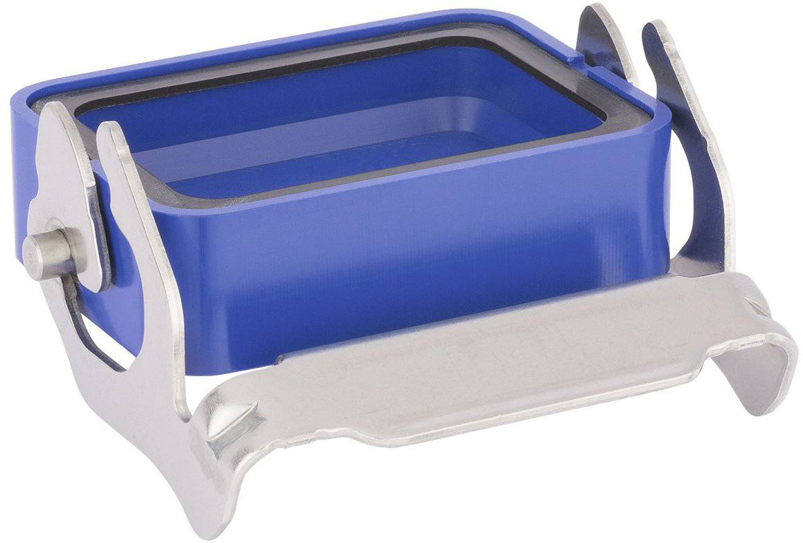 Une pièce métallique bleue rectangulaire avec support. Elle possède une poignée sur sa face inférieure et semble être un composant d'appareil.