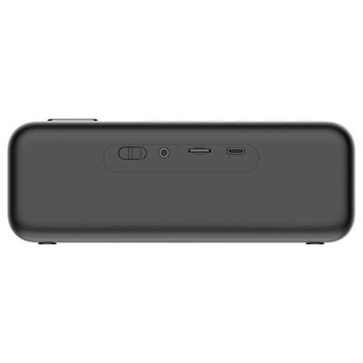 Un appareil noir rectangulaire avec un interrupteur coulissant, une prise audio, un emplacement pour carte micro-SD et un port USB-C.