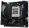 Une carte mère avec le processeur 'AMD Ryzen' sur socket, modèle B650I AORUS, prenant en charge la RAM DDR5. Fabricant : Gigabyte.