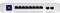 Un switch réseau blanc avec huit ports Ethernet et deux ports supplémentaires. Une barre de contrôle bleue est visible sur la gauche.