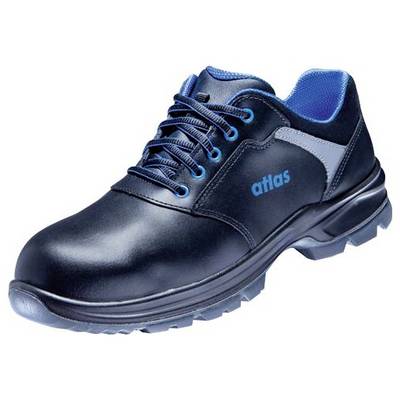 Chaussure de sécurité noire à lacets, avec des détails bleus et logo de marque. Adaptée aux environnements de travail et de protection.