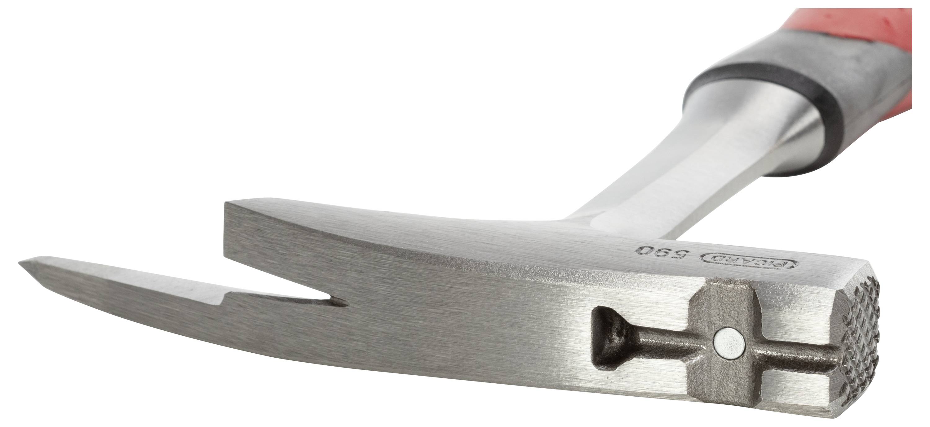 Un marteau de charpentier à tête d'équerre avec une poignée rouge, adapté aux travaux de construction. La tête du marteau présente une encoche spéciale pour redresser les clous.