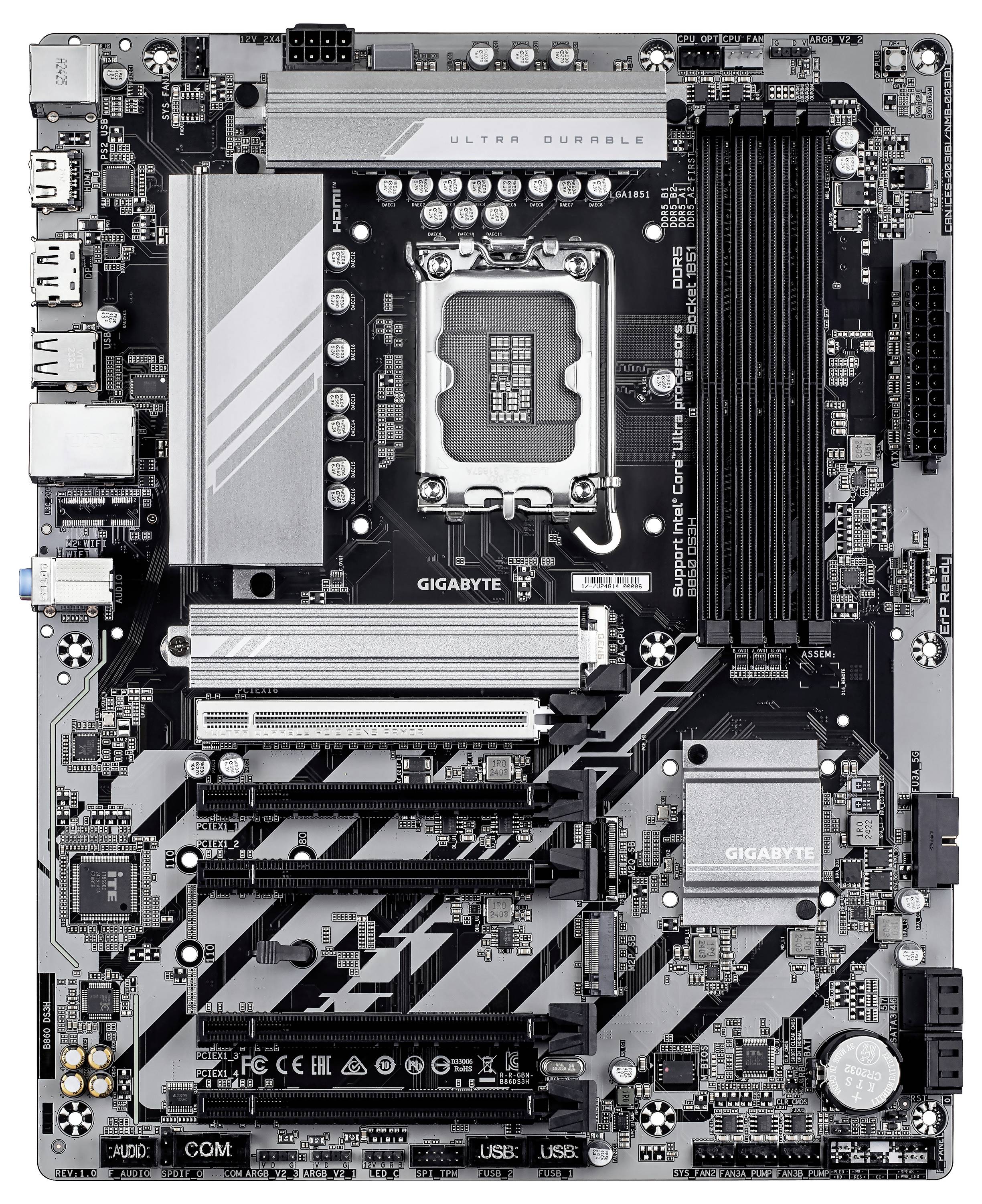Une carte mère d'ordinateur comportant plusieurs emplacements pour la RAM, un socket de processeur, des slots PCI Express et divers connecteurs, conçue pour l'assemblage dans un PC.
