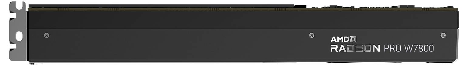 Une carte graphique noire étiquetée 'AMD Radeon Pro W7800' est présentée sous un angle latéral, mettant en valeur son design élégant et sa marque.