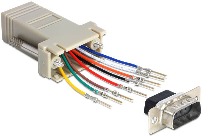 'Gros plan d'un boîtier adaptateur beige avec des câbles codés par couleur ouverts, à côté d'un connecteur rectangulaire argenté.'