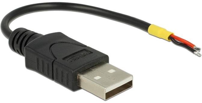 Un câble USB avec une extrémité coupée, montrant les fils rouges et noirs à nu, idéal pour expliquer la réparation de câbles.