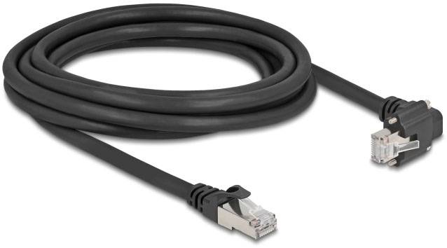 Un câble Ethernet noir avec deux connecteurs RJ45 sur un fond blanc.