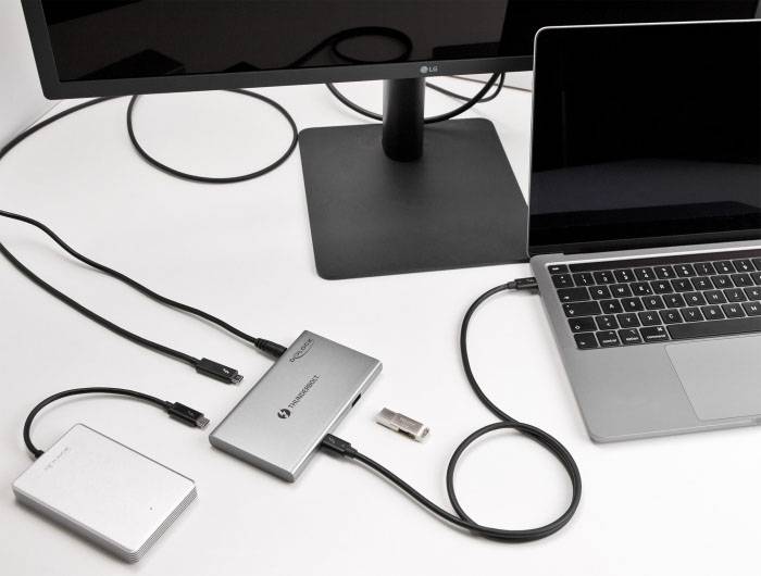 Delock 64157 Hub USB 3+1 ports Thunderbolt 4, USB-A, prise femelle DC 3,5 mm Thunderbolt™ 4 40 GBit/s avec fiche mâle US-2