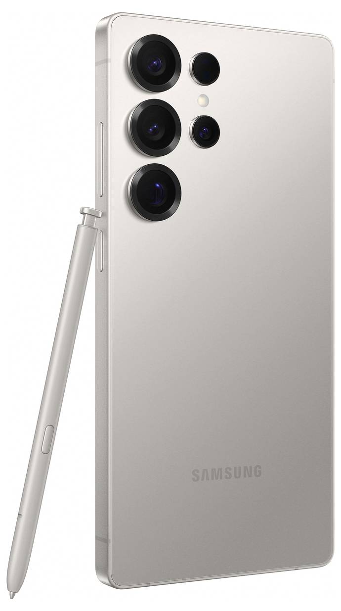 Smartphone avec quatre caméras disposées verticalement à l'arrière. Un stylet est posé à côté. Modèle Samsung dans un ton de couleur clair.