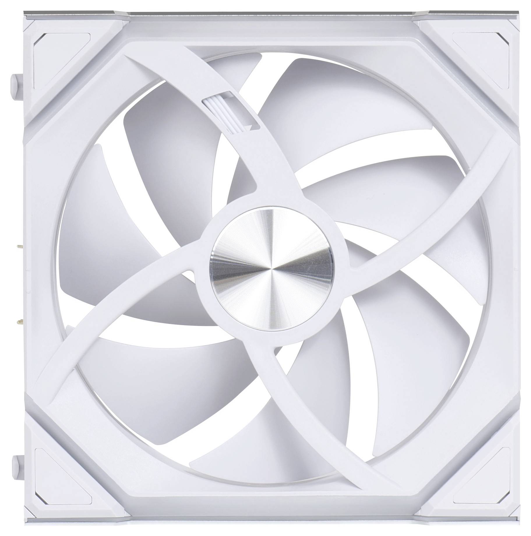 Un ventilateur d'ordinateur blanc avec un moyeu central en métal rond et plusieurs pales incurvées dans un cadre carré.