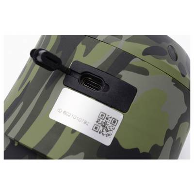 Une caméra verte, de couleur camouflage, avec une connexion USB et un code QR à côté, contenant le numéro d'identification '6021010782'.