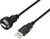 Un câble USB noir avec deux fiches différentes ; à gauche une fiche Mini-USB, à droite une fiche USB standard.