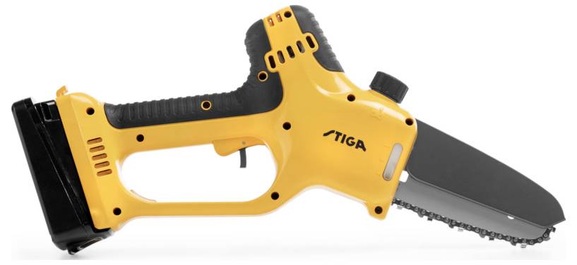 Une tronçonneuse jaune sans fil avec une poignée noire et un moteur à batterie, adaptée aux travaux de jardin ou aux petits travaux de bois.