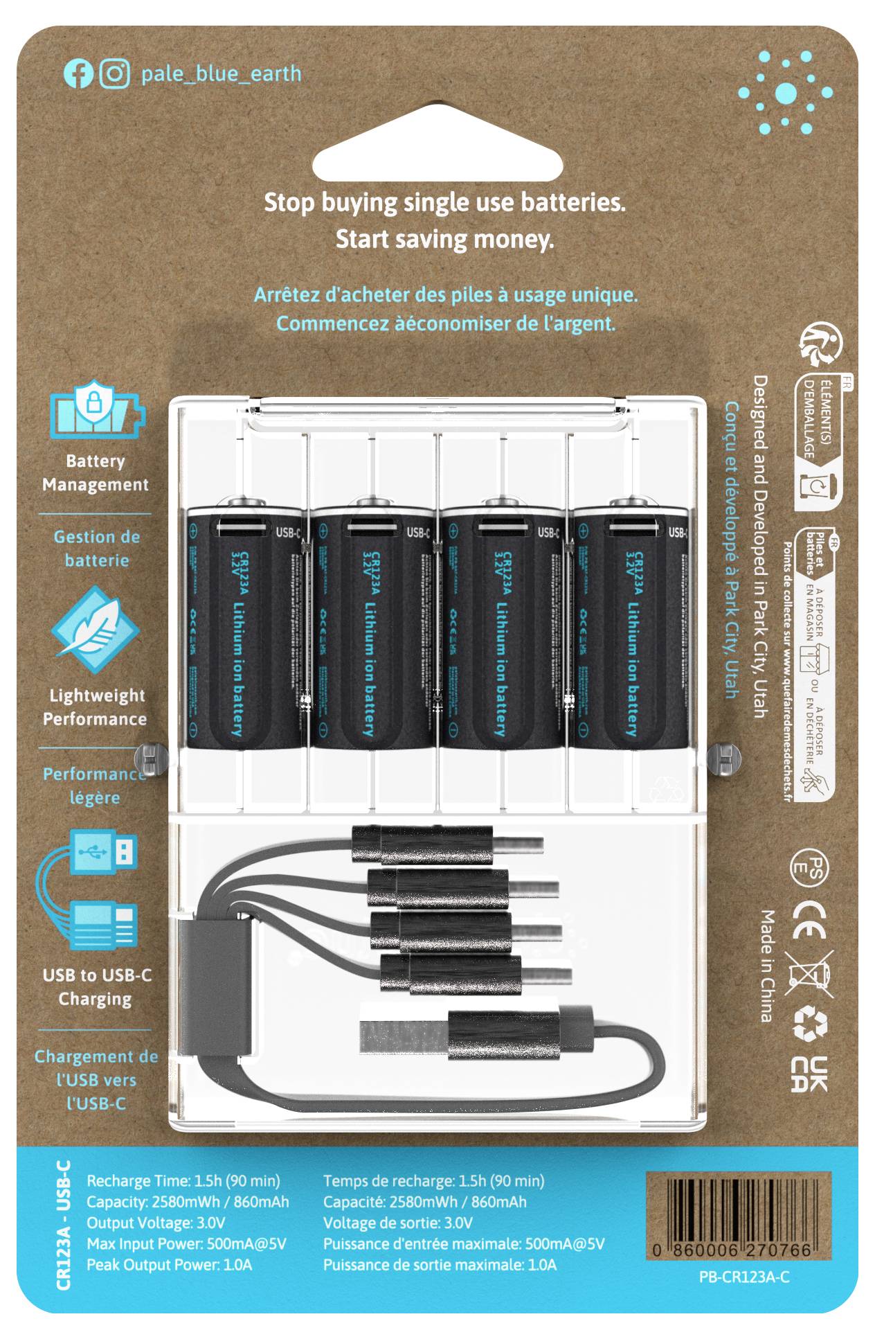 Quatre batteries rechargeables dans un chargeur avec un câble USB-C, informations du fabricant en arrière-plan.