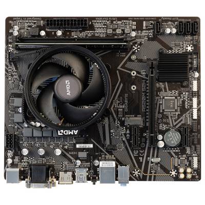 Une carte mère d'ordinateur avec un processeur AMD et un ventilateur de refroidissement. Différents ports et puces sont visibles.