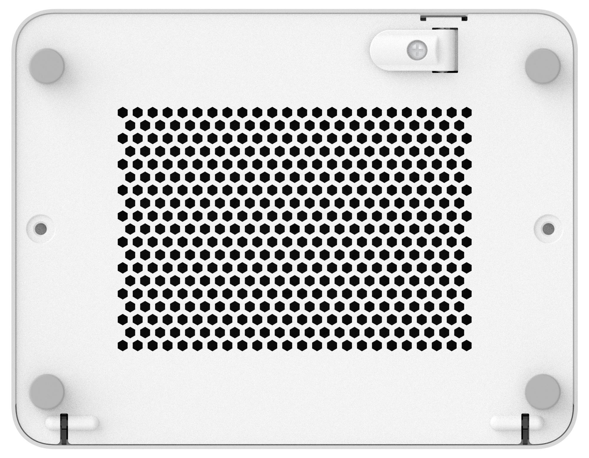 Le dessous d'un appareil électronique doté d'une grille de ventilation perforée et de quatre pieds en caoutchouc pour assurer la stabilité.