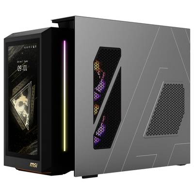 Un PC de gaming MSI Trident X argenté avec ventilation latérale. Il présente des effets lumineux RVB et un affichage de l'heure.