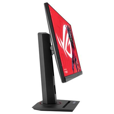Un écran d'ordinateur moderne est incliné sur un support noir. Un fond d'écran rouge avec un logo s'affiche sur l'écran.