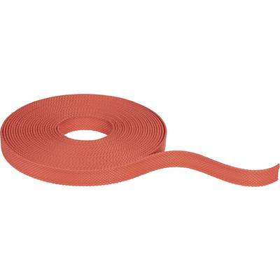 Une bobine orange d'un ruban plat et flexible, partiellement déroulé, sur un fond blanc.