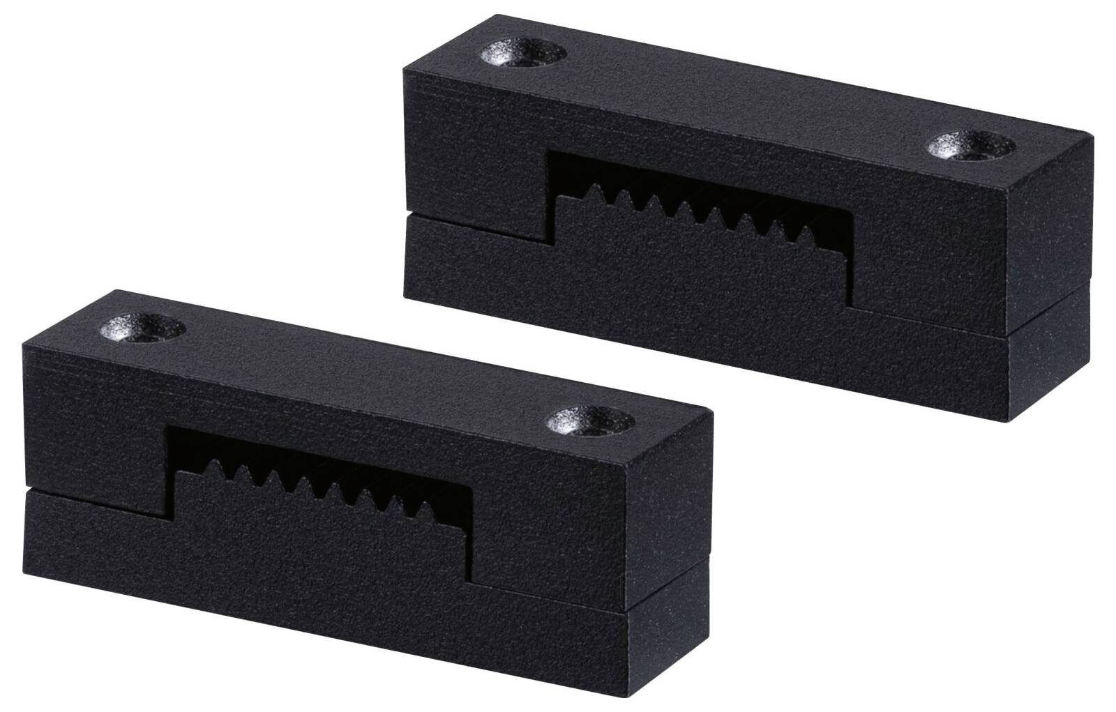 Deux pièces en plastique noir rectangulaires avec des bords dentelés et des fixations à vis sur la surface supérieure.