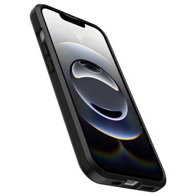 Smartphone noir dans une coque de protection montré sous un angle, avec l'écran allumé et un fond d'écran abstrait sombre.