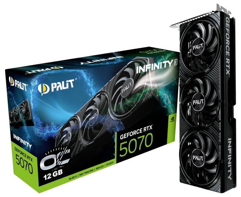 Carte graphique noire 'Palit GeForce RTX 5070' avec 12 Go, trois ventilateurs et son emballage à gauche.