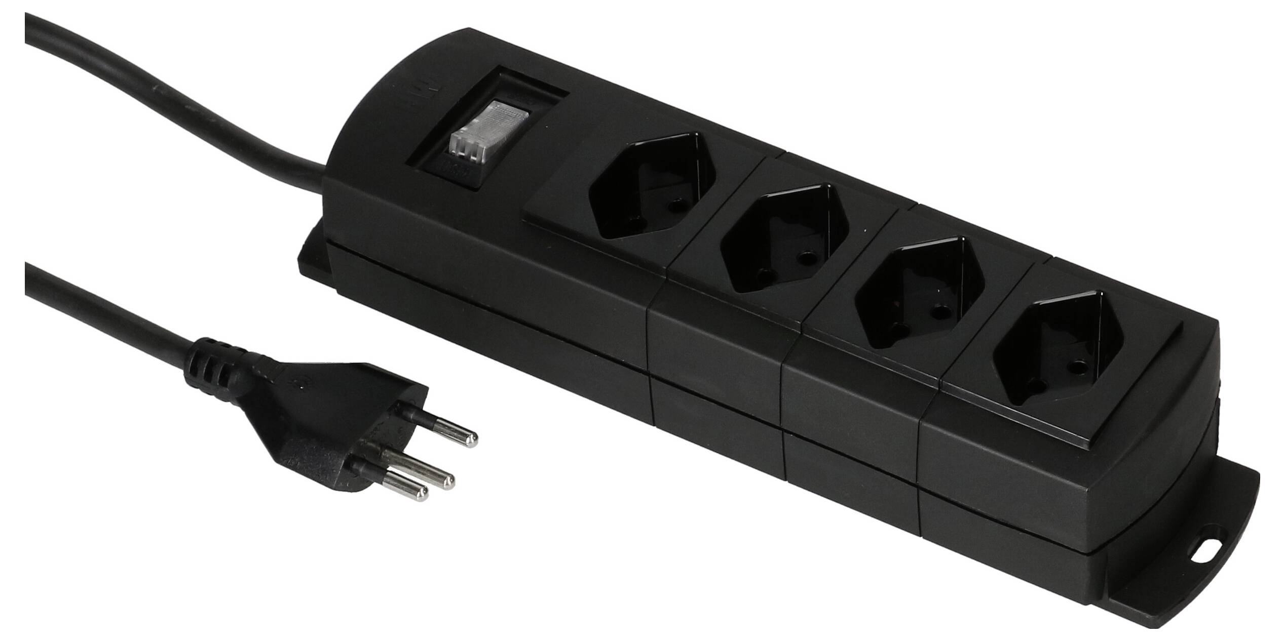 Multiprise noire avec quatre prises Schuko et un interrupteur à bascule, avec fiche de câble électrique connectée.