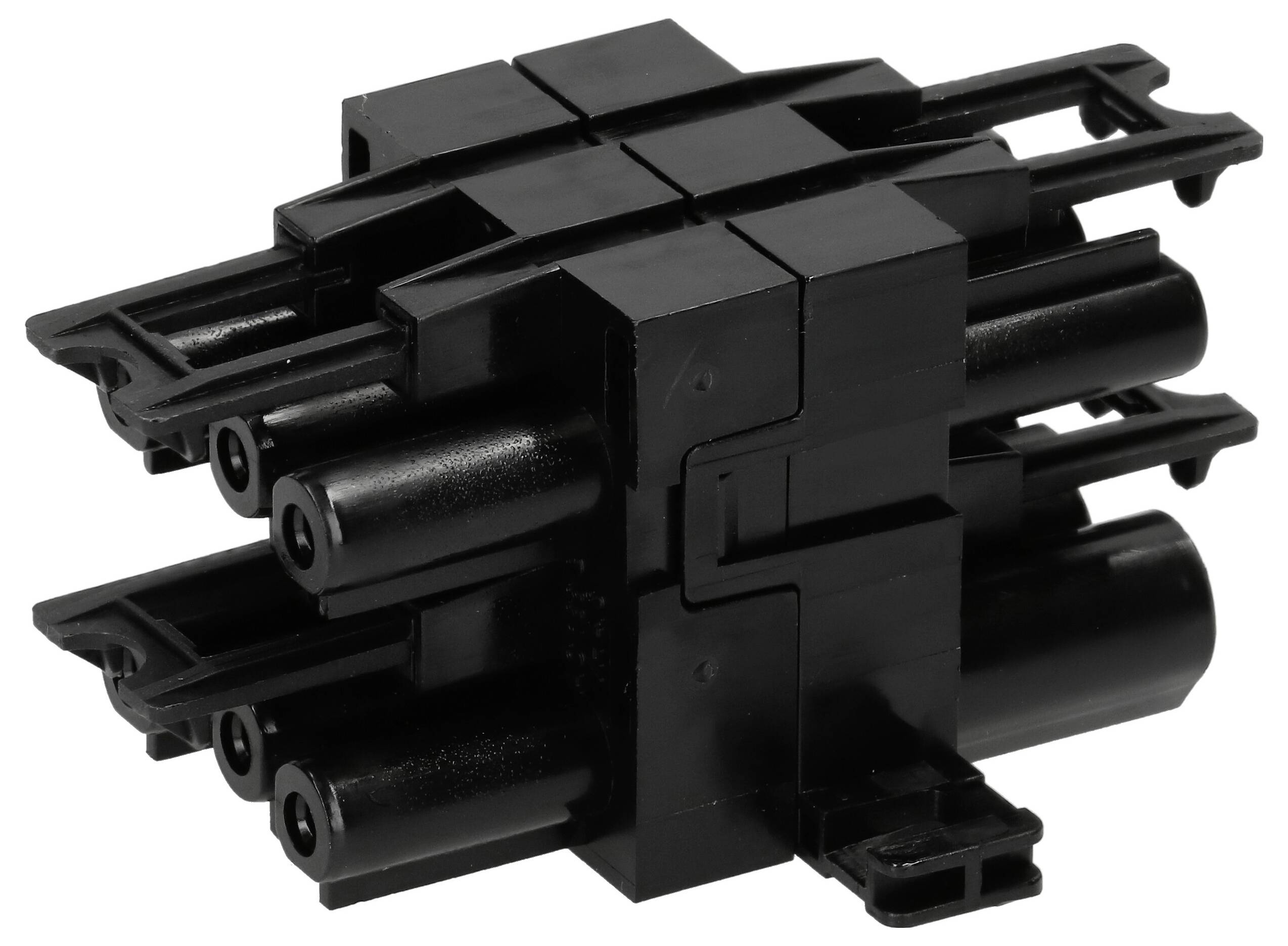 Prise électrique noire multiports, de forme carrée, adaptée pour connecter des composants électroniques.