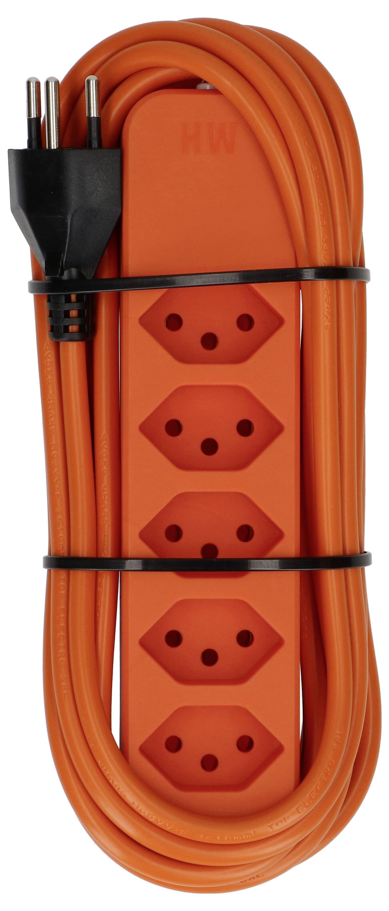 Barrette multiprise orange à cinq emplacements, enroulée dans un long câble fixé deux fois avec des serre-câbles noirs.