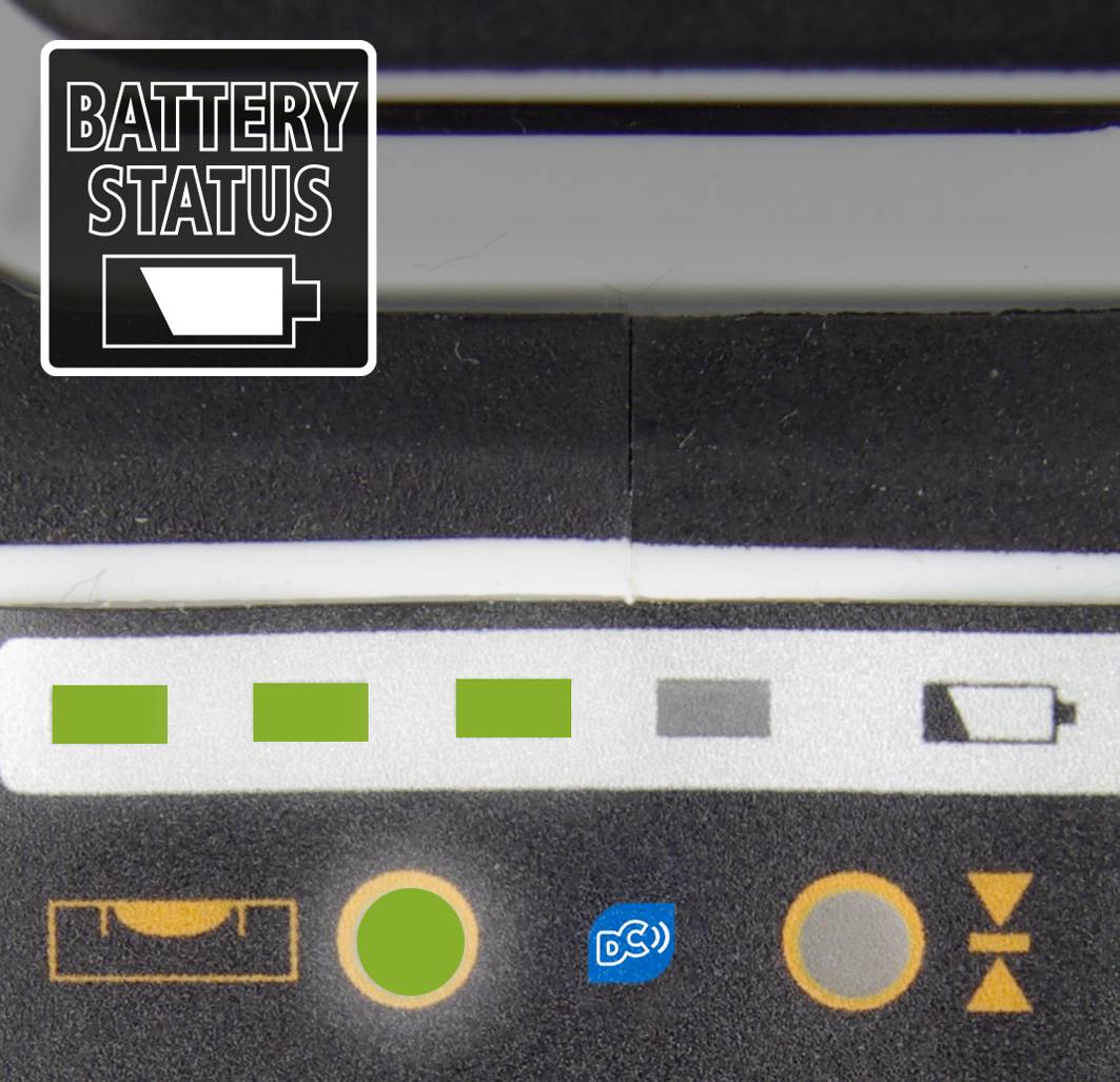 Affichage de 'Statut de la batterie' avec quatre barres vertes sur cinq. Indicateur de charge faible avec un point d'exclamation et un symbole DCS.