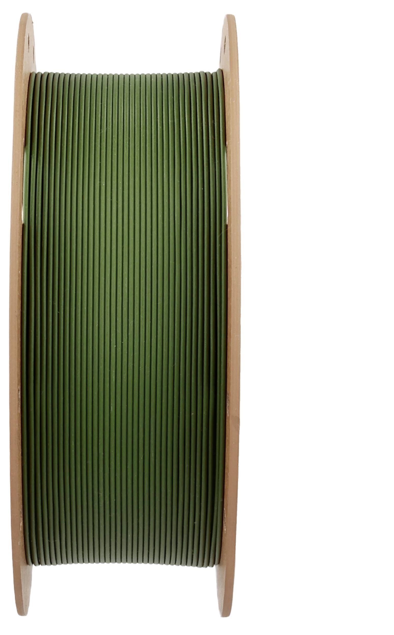 Enrouleur de câble vert en plastique, posé verticalement sur une bobine en bois.