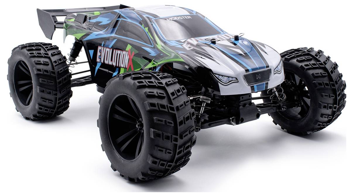 Une voiture télécommandée avec de grandes roues et un design sportif en noir et bleu, portant l'inscription 'EVOLUTION' sur le côté.