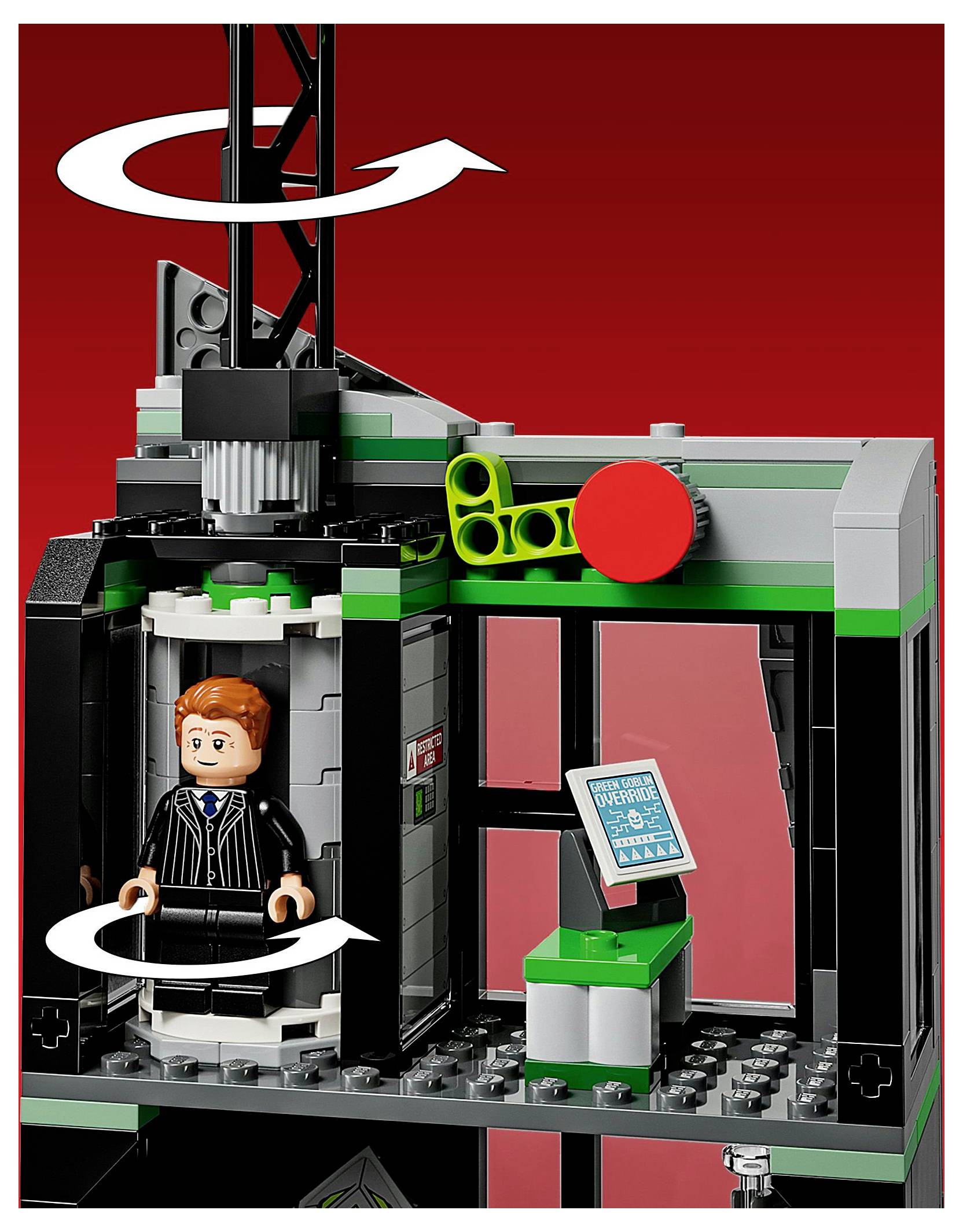 Une scène LEGO avec une minifigurine dans un cylindre rotatif, à côté d'un panneau de contrôle dans une pièce noire et verte, présentant des symboles de flèches.