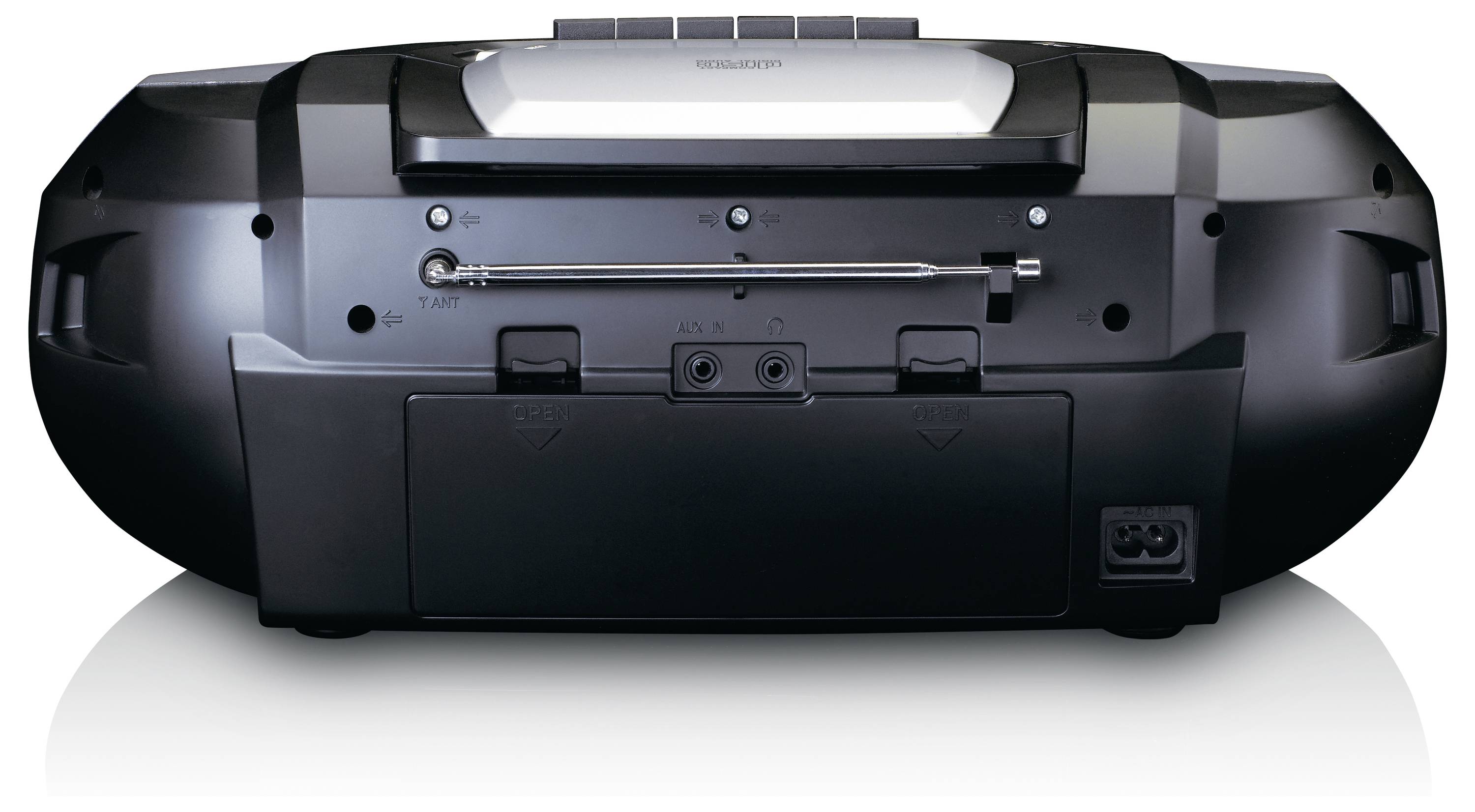 Radio portable noir avec antenne télescopique et commandes sur la face arrière. Idéal pour écouter de la musique en déplacement.