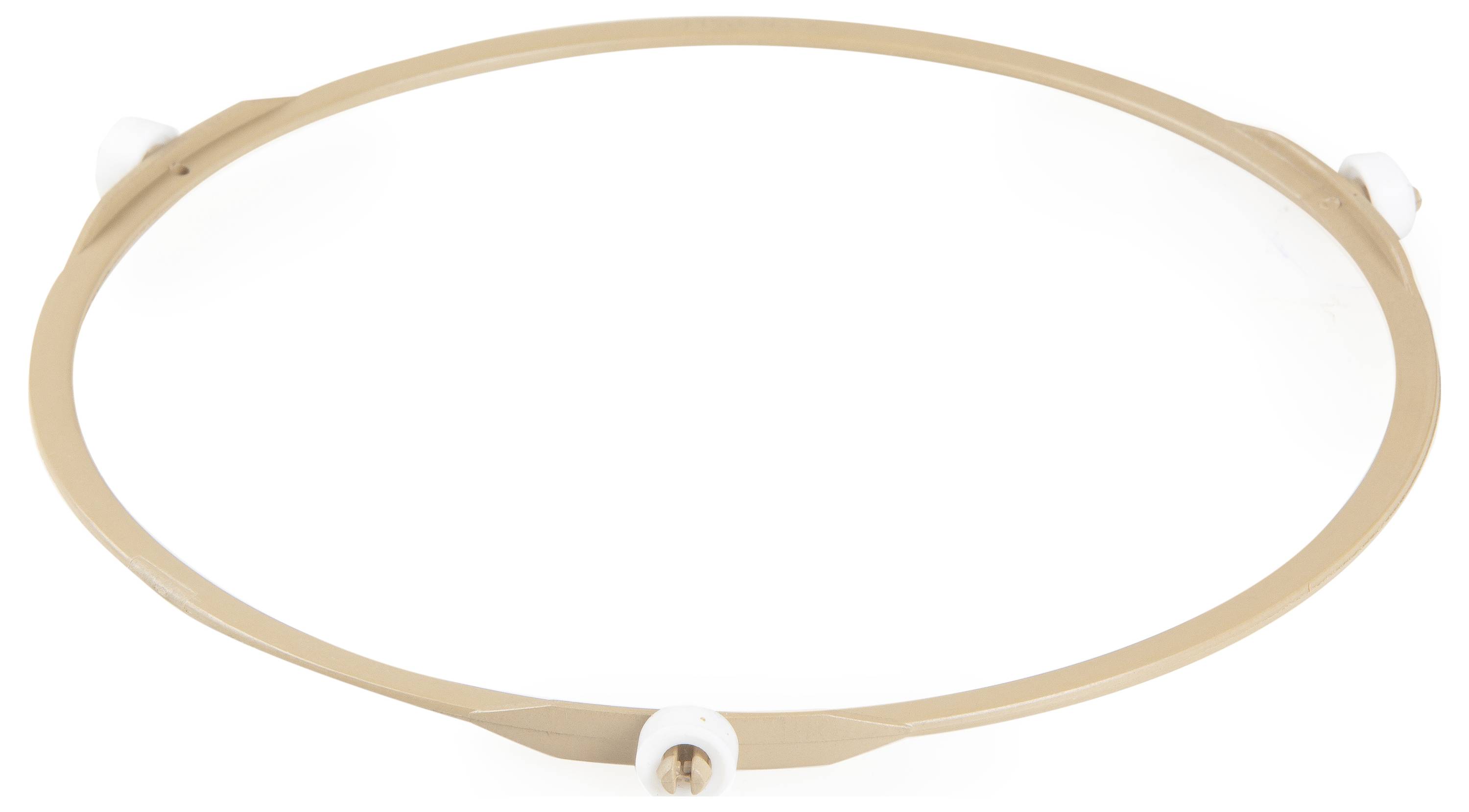 Un cadre de broderie rond en plastique beige avec des vis réglables, placé sur un fond blanc.