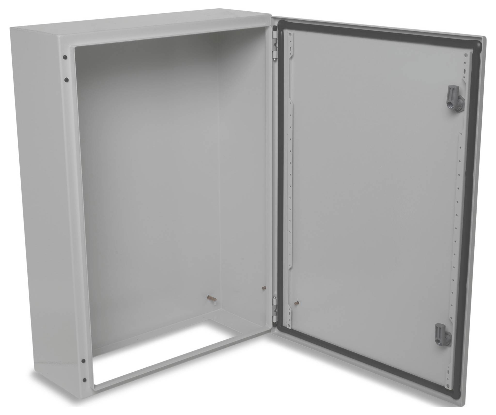 Armoire métallique à porte ouverte, montrant un intérieur vide. Utilisée pour le rangement d'appareils électriques ou techniques.