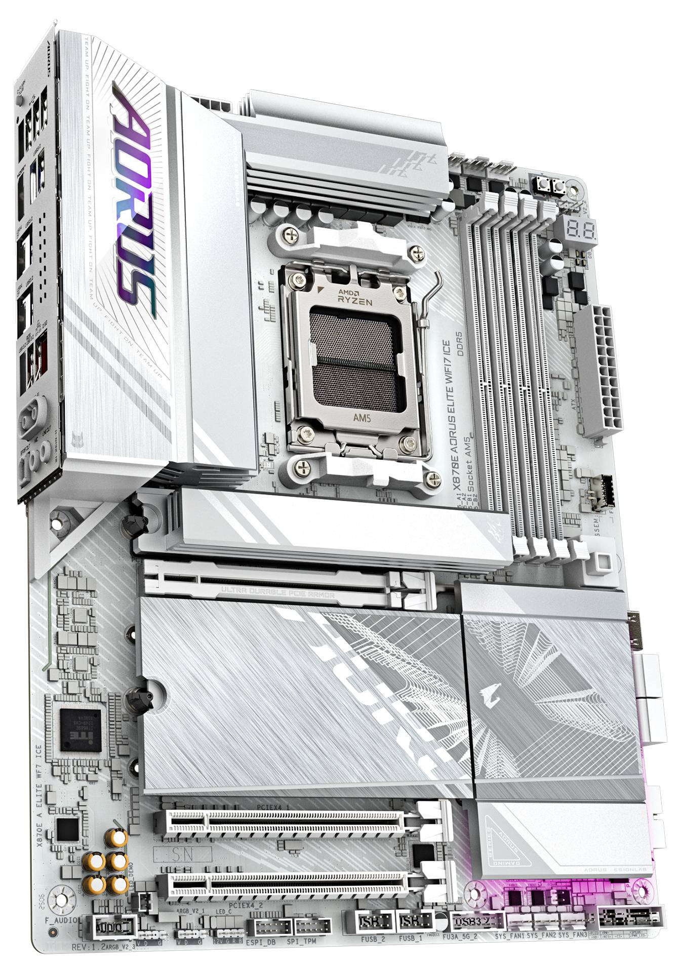 Une carte mère blanche avec plusieurs ports, des emplacements pour RAM et un socket CPU clairement visible.