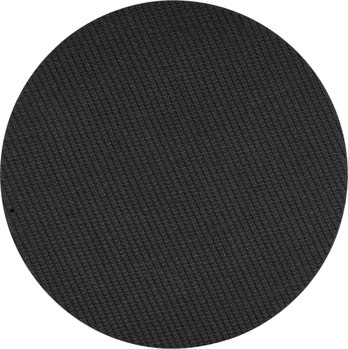 Cercle noir sur fond blanc, structuré comme un tissu grossier, sans autre signification décorative ou iconique.