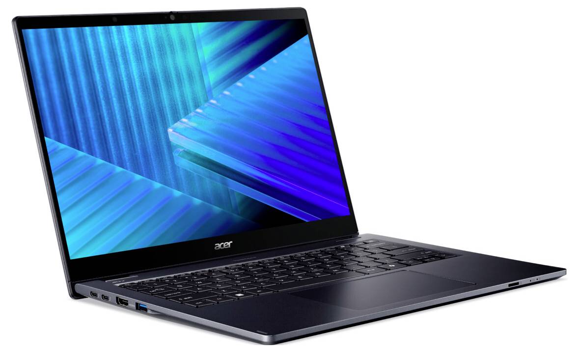 Un ordinateur portable argenté avec un clavier noir est ouvert, affichant un design abstrait bleu sur son écran. Le logo Acer est visible en dessous de l'écran.