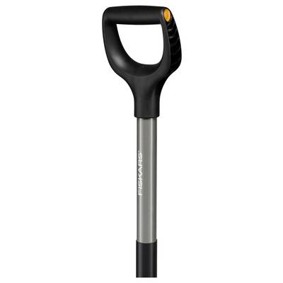 Une poignée noire et grise d'un outil de jardinage portant l'inscription 'Fiskars', présentant un design ergonomique.