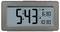 Horloge électronique affiche 5h43. Deux heures de réveil sont programmées : 6h30 (Lu-Ve) et 10h30 (Sa-Di).