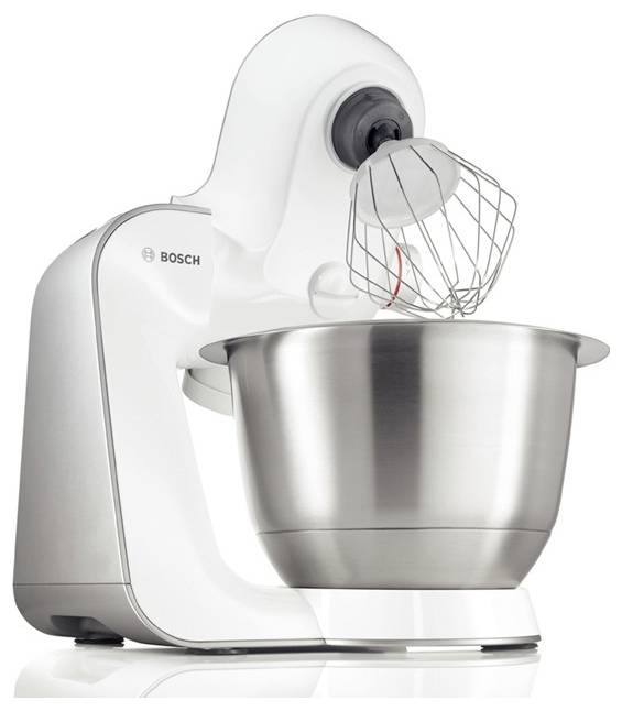 Un robot de cuisine blanc avec un bol en métal et un fouet; adapté pour mélanger et pétrir divers ingrédients.