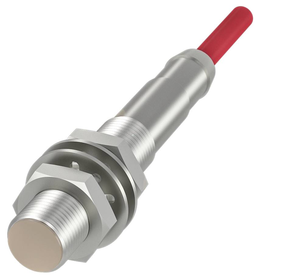 Un capteur de proximité cylindrique en métal avec câble rouge, fréquemment utilisé dans les processus d'automatisation.