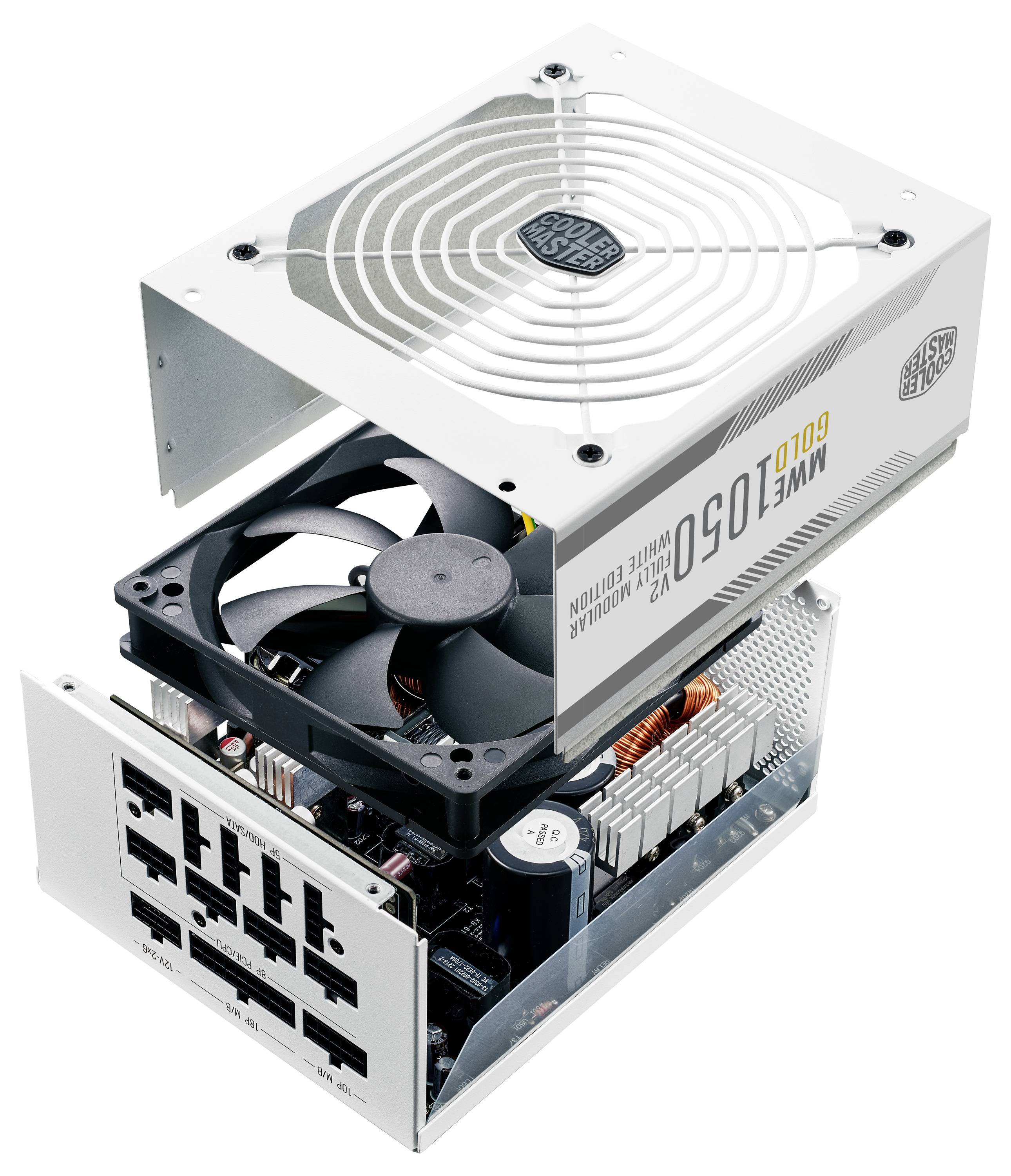 Un bloc d'alimentation informatique avec un boîtier métallique est présenté en état de démontage. Il révèle des composants internes tels qu'un ventilateur et divers connecteurs.
