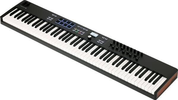 Arturia KeyLab Essential 88 mk3 Clavier noir